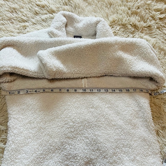 SOLDPatagonia Los Gatos 1/4 Zip Pullover - Picture 3 of 8